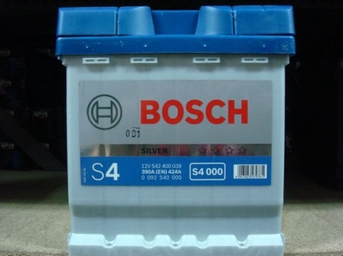 Μπαταρία Bosch S4000 42AH 